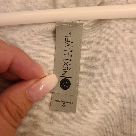 Gray tank - Picture 4 of 4